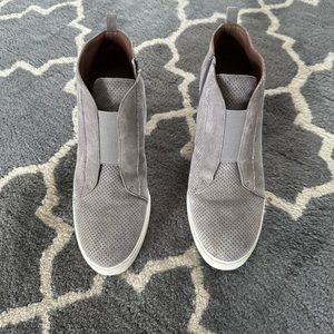 Linea Paolo women’s wedge sneakers. Gray suede, size 8.5.